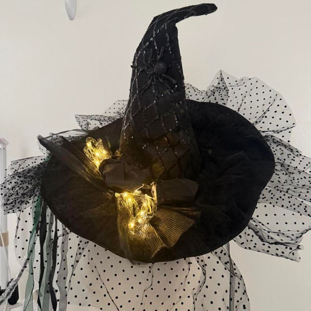 Unbranded Women's Black Hat - Picture 4 of 8